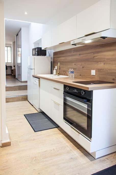 L'Escapade-Hypercentre-Parking Prive-Refait A Neuf Apartment Chateauroux Luaran gambar